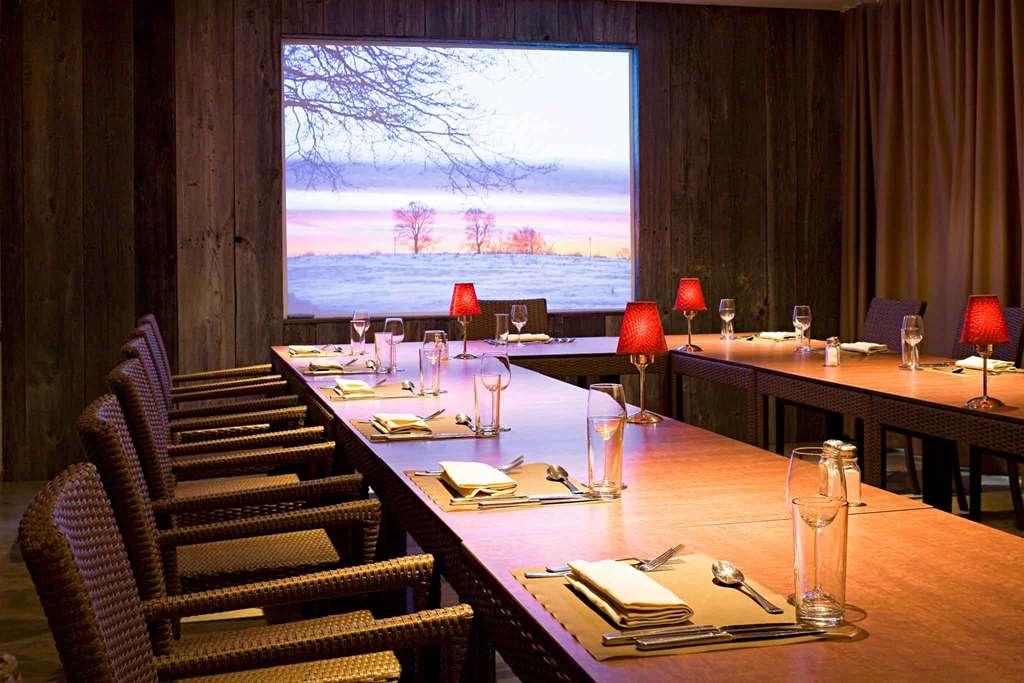 Hotel Ibis Styles Cholet Restaurant foto