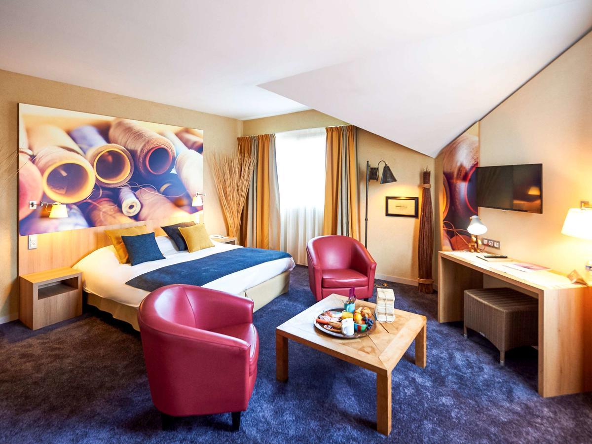 Hotel Ibis Styles Cholet Exterior foto